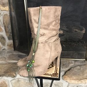 Wild Diva | Slouchy Heeled Boot | Tan | 10